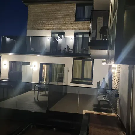 Rocas De 2* Isla Plana