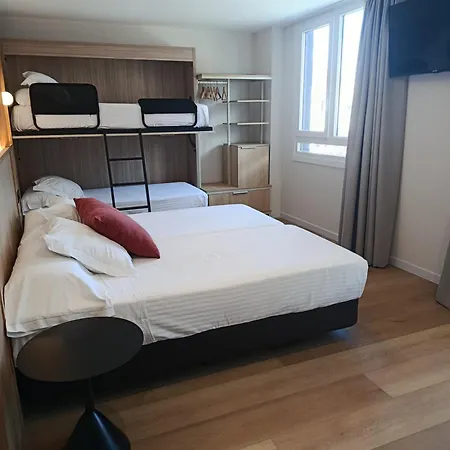 Hotel Rocas De