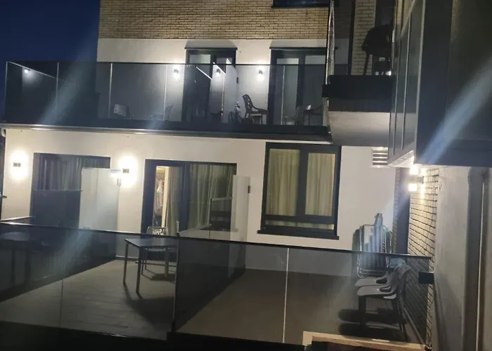 Rocas De 2* Isla Plana