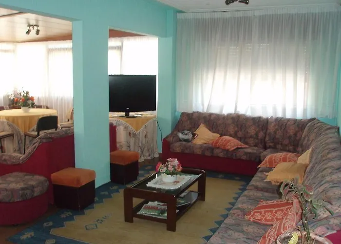 Rocas De Hotel Isla Plana